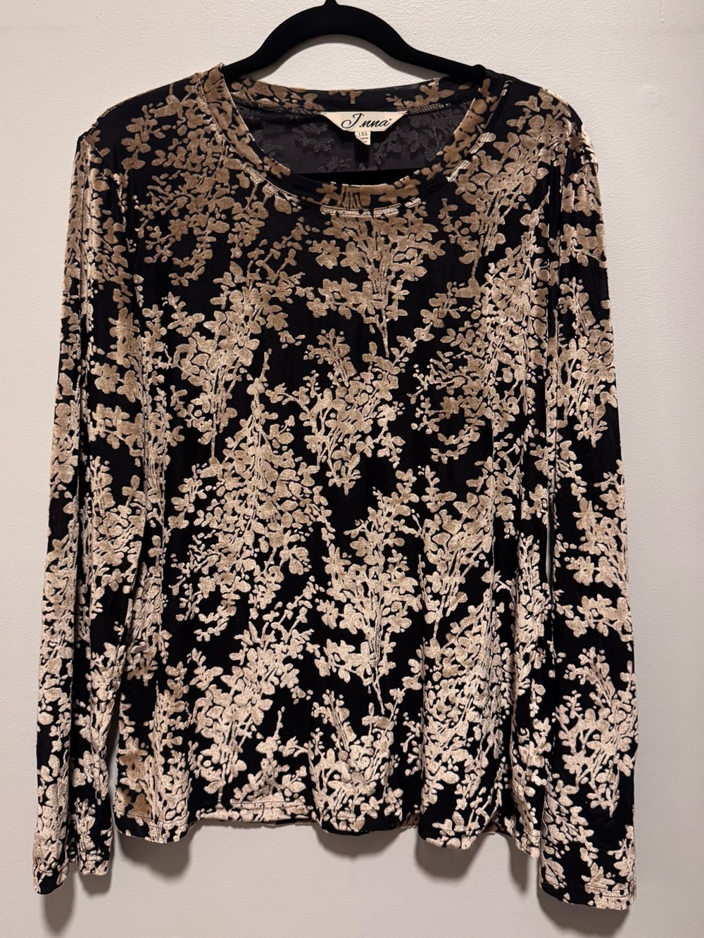 Velvet Burnout 1X Long Sleeve PulloverTop Shirt NEW no tags Inna by GIII